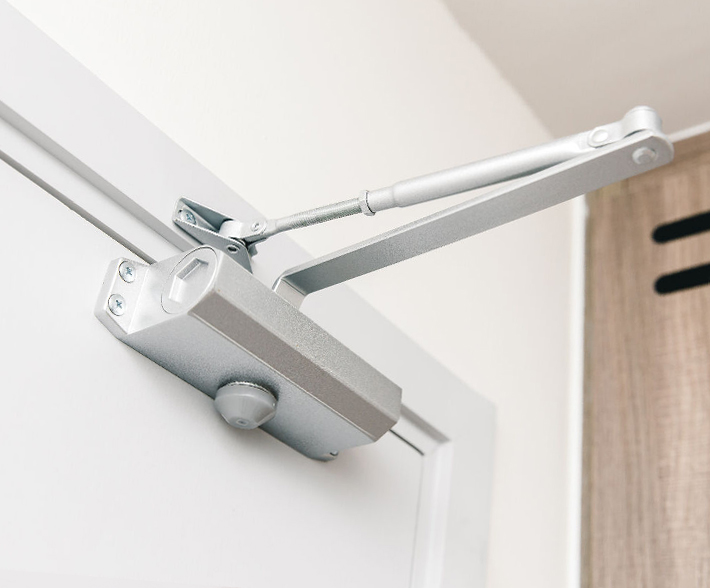 Dør hardware tilbehør